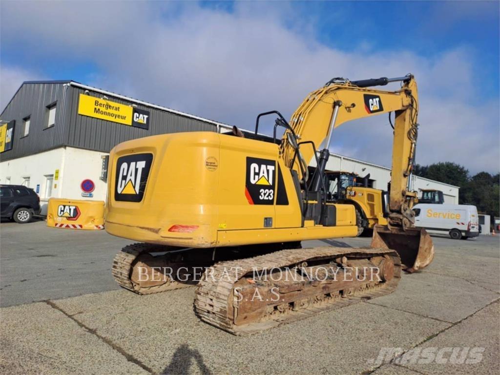 CAT 323-07 Εκσκαφείς με ερπύστριες