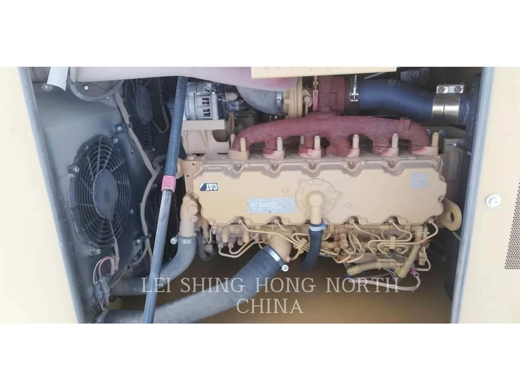 CAT 323-07 Εκσκαφείς με ερπύστριες