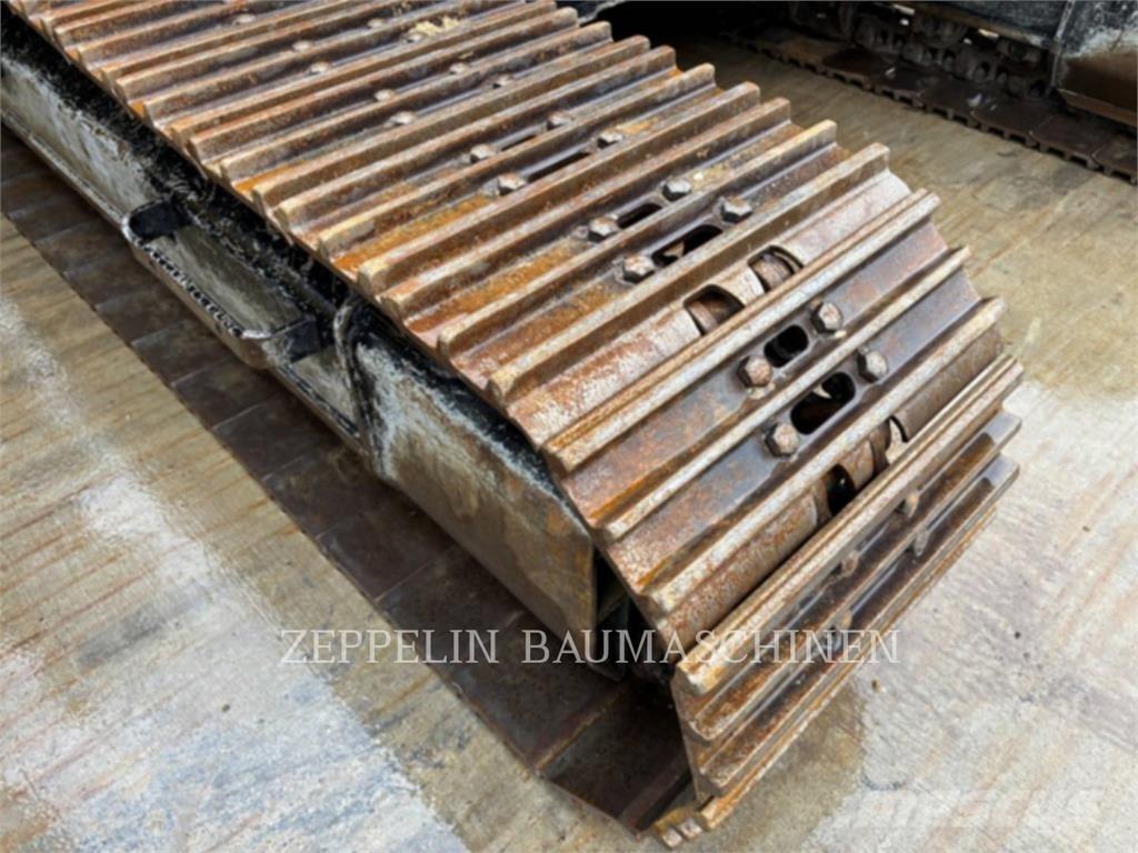 CAT 323-07D Εκσκαφείς με ερπύστριες