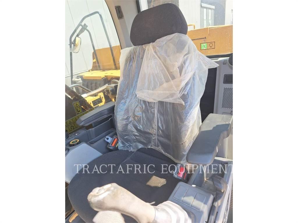 CAT 323-07GC Εκσκαφείς με ερπύστριες