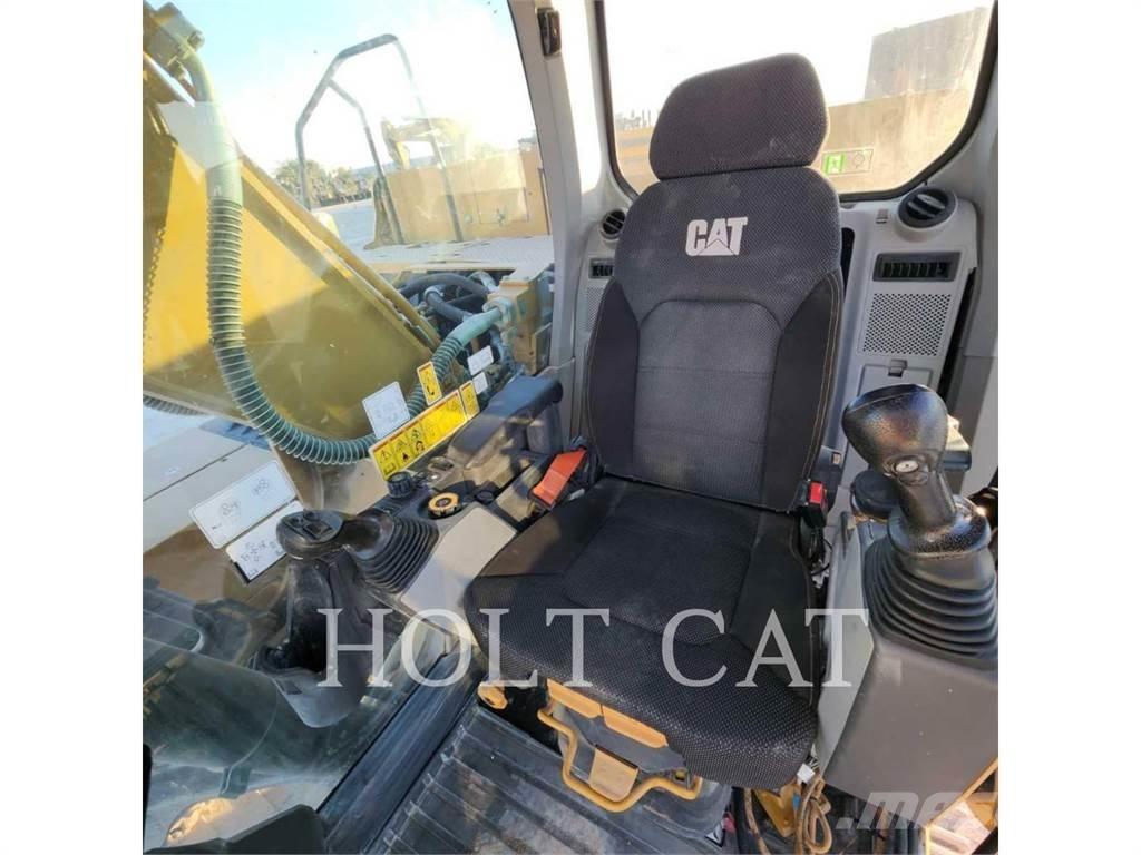 CAT 323 TC Εκσκαφείς με ερπύστριες