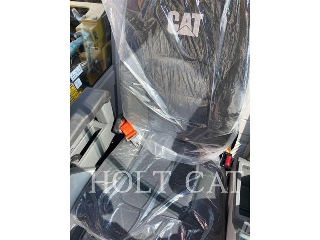 CAT 323 TC Εκσκαφείς με ερπύστριες