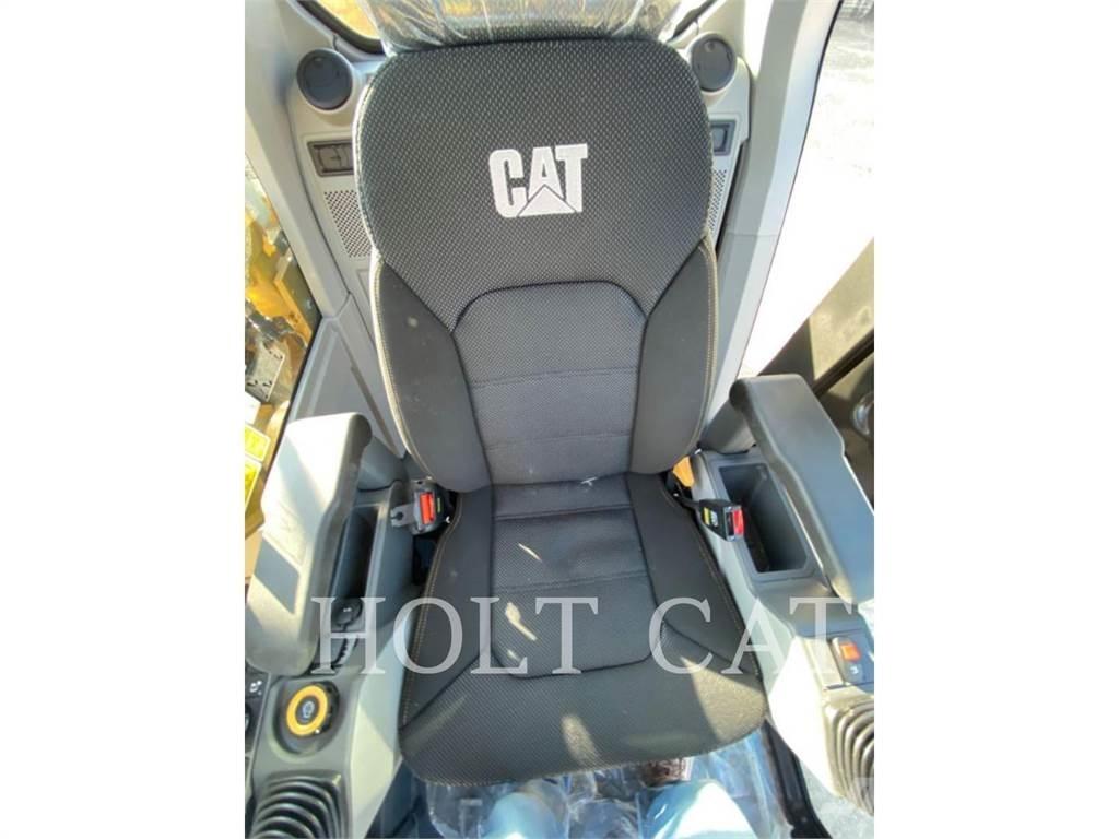 CAT 323 TC Εκσκαφείς με ερπύστριες