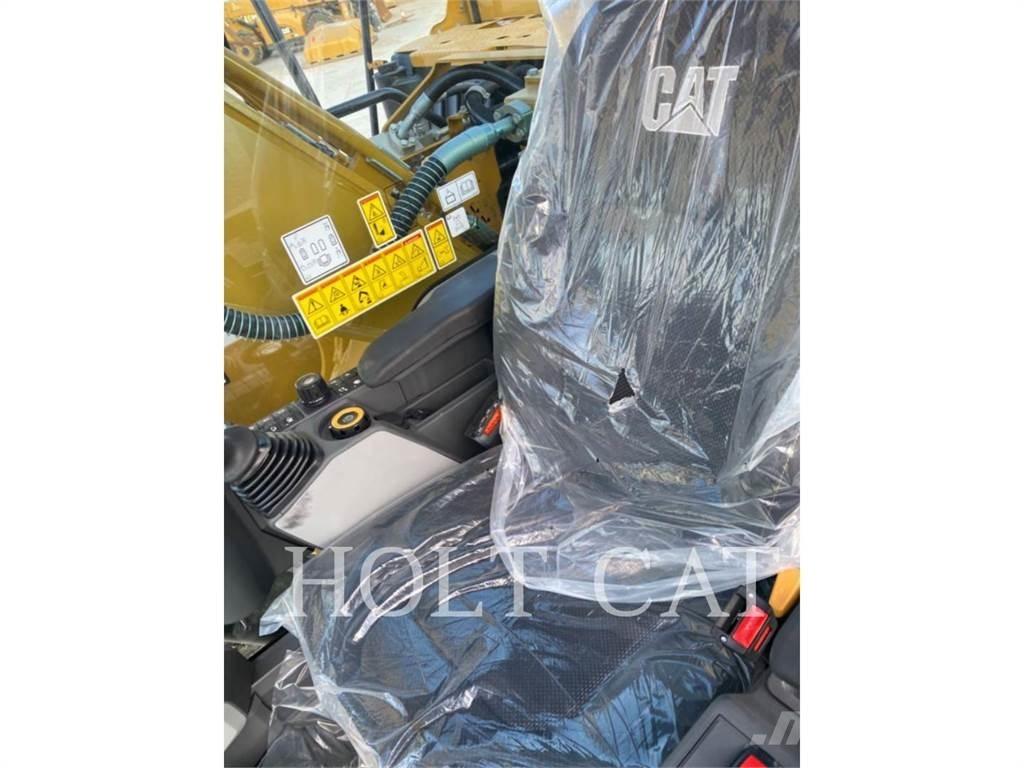 CAT 323 TC Εκσκαφείς με ερπύστριες