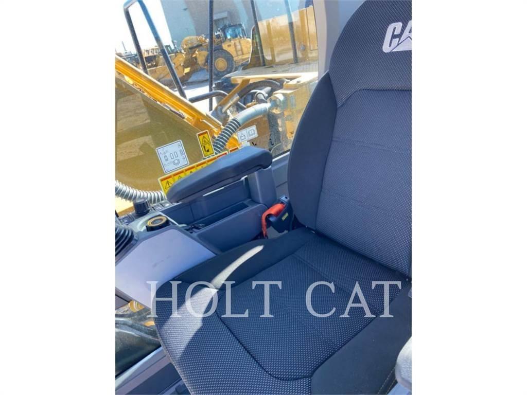 CAT 323 TC Εκσκαφείς με ερπύστριες