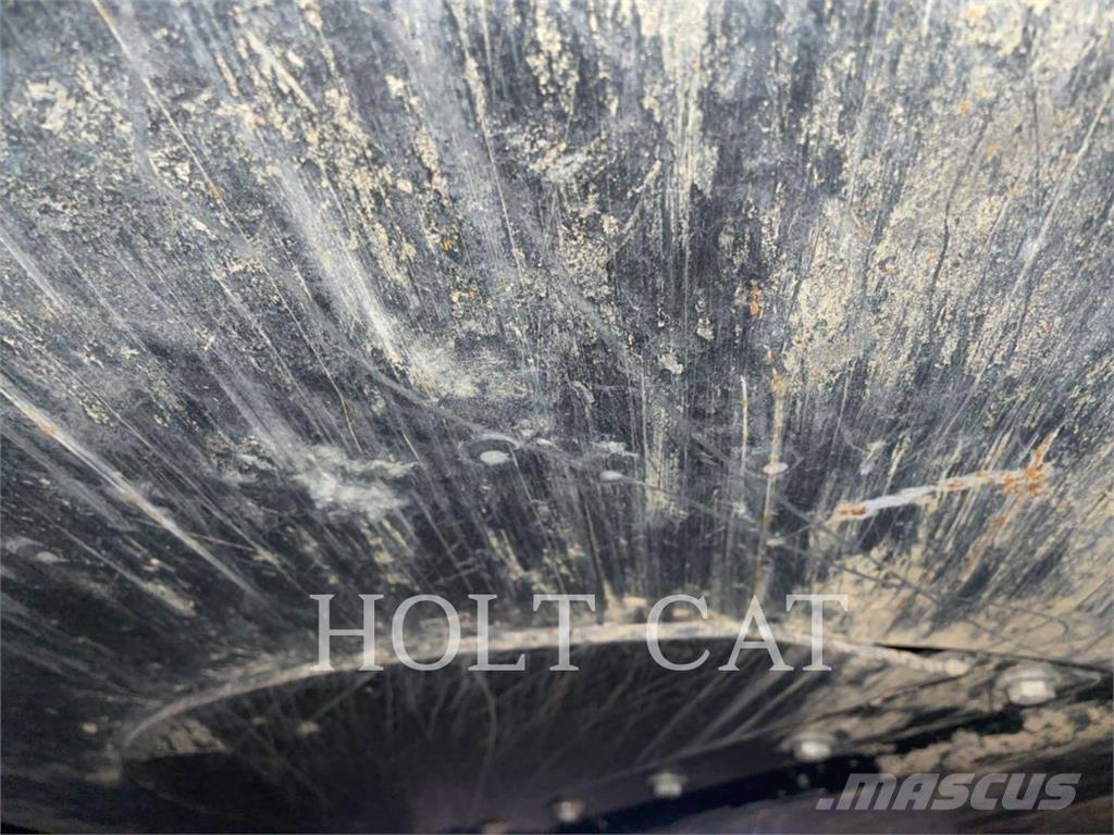 CAT 323 TC Εκσκαφείς με ερπύστριες