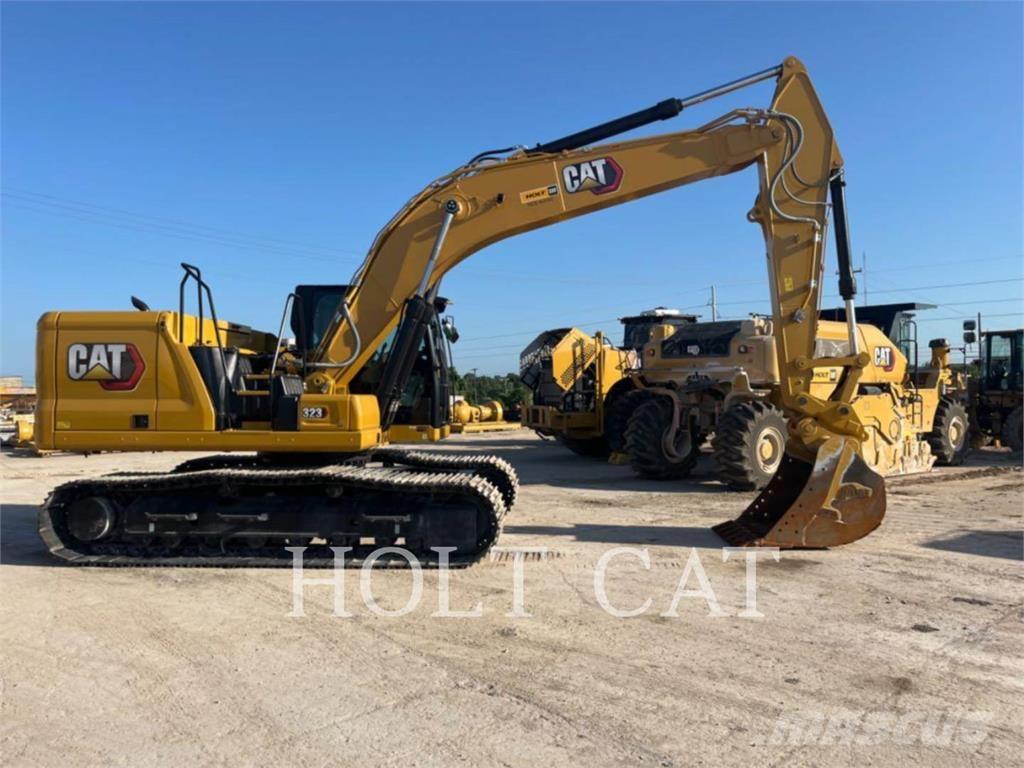 CAT 323 TC Εκσκαφείς με ερπύστριες