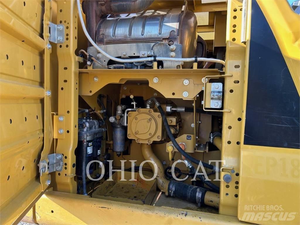 CAT 323 TCS Εκσκαφείς με ερπύστριες