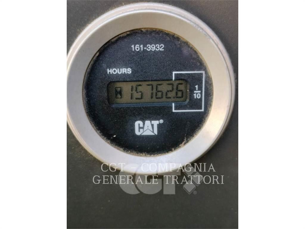 CAT 323D Εκσκαφείς με ερπύστριες