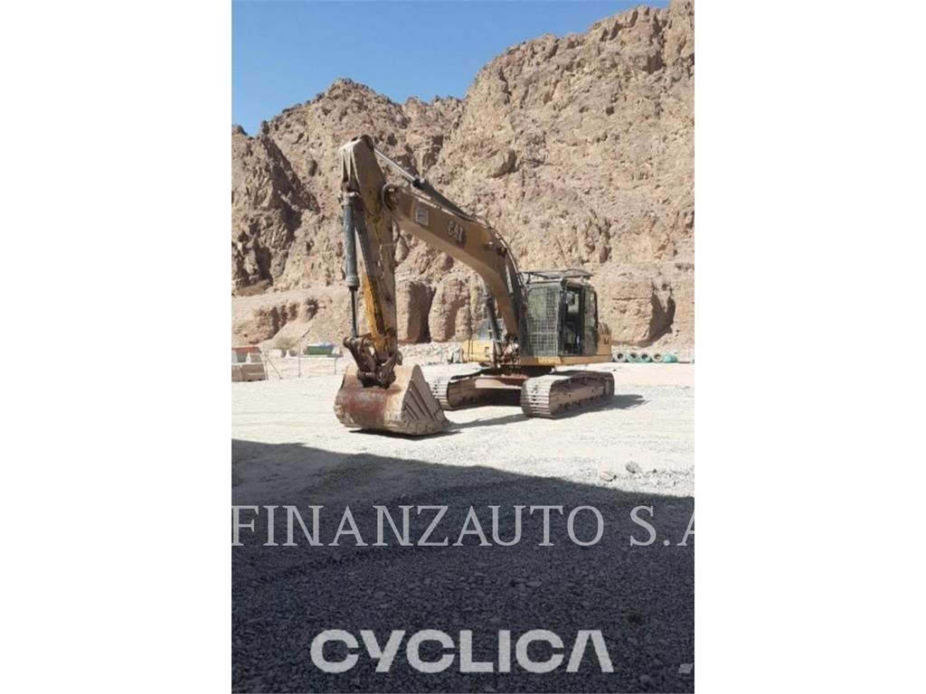 CAT 323DLN Εκσκαφείς με ερπύστριες