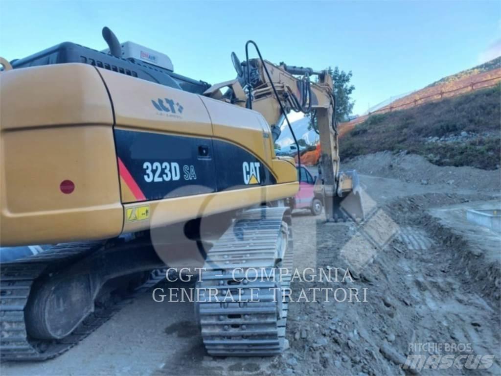 CAT 323DSA Εκσκαφείς με ερπύστριες