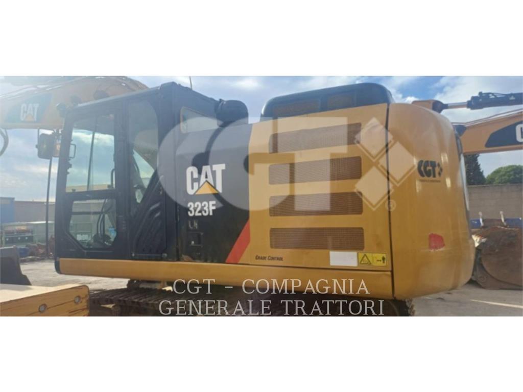 CAT 323F Εκσκαφείς με ερπύστριες