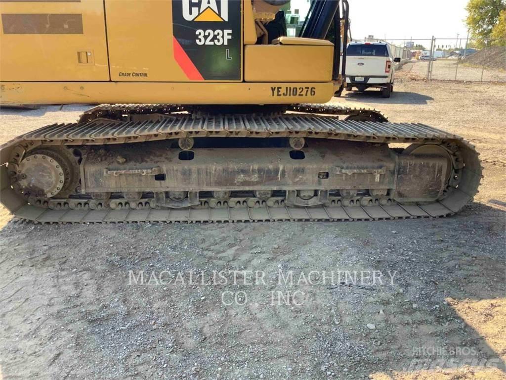 CAT 323FL Εκσκαφείς με ερπύστριες