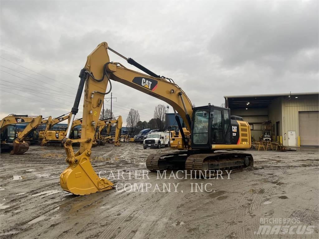 CAT 323FL Εκσκαφείς με ερπύστριες