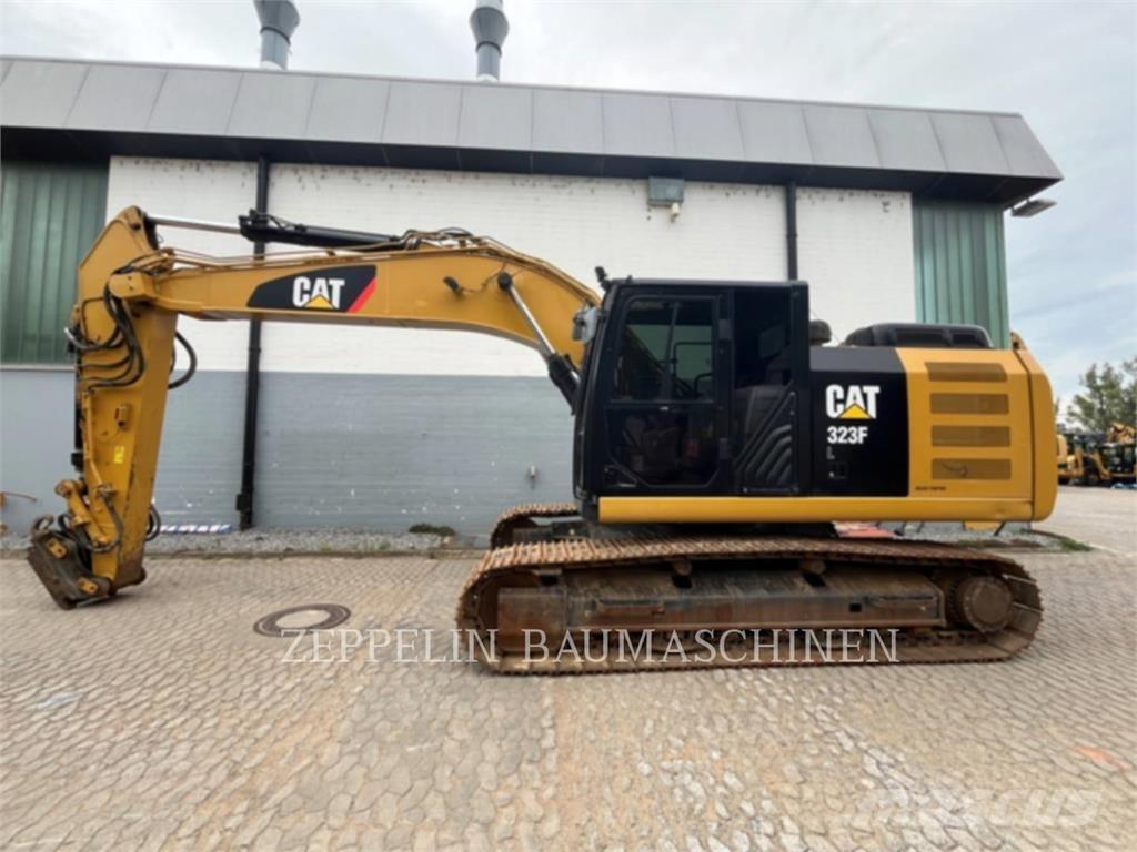 CAT 323FL Εκσκαφείς με ερπύστριες