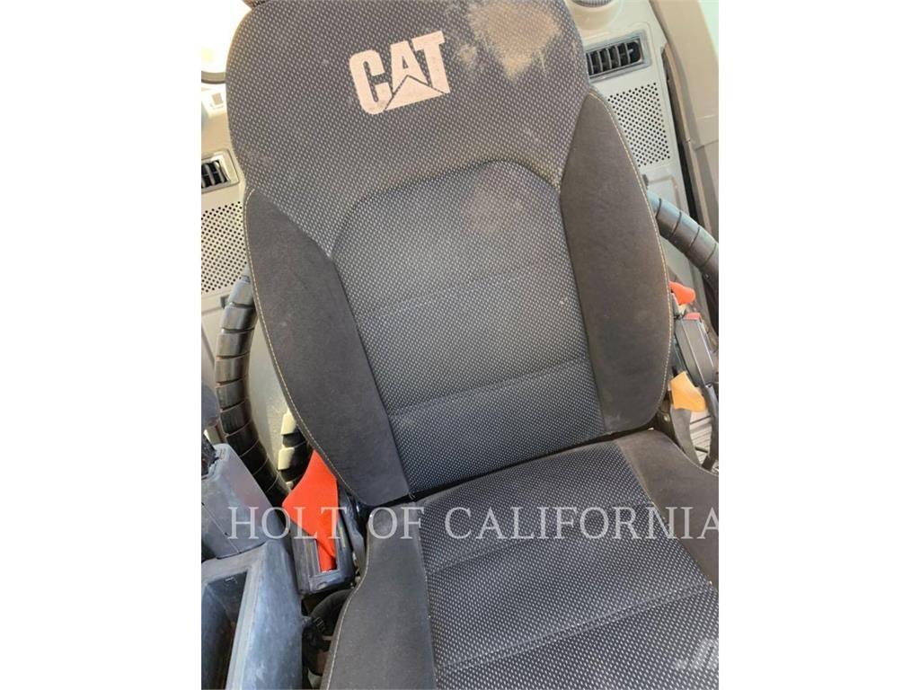 CAT 325 2D Εκσκαφείς με ερπύστριες