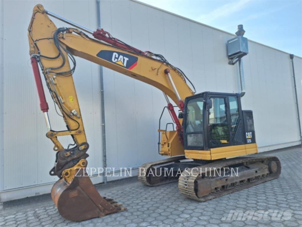 CAT 325FL Εκσκαφείς με ερπύστριες
