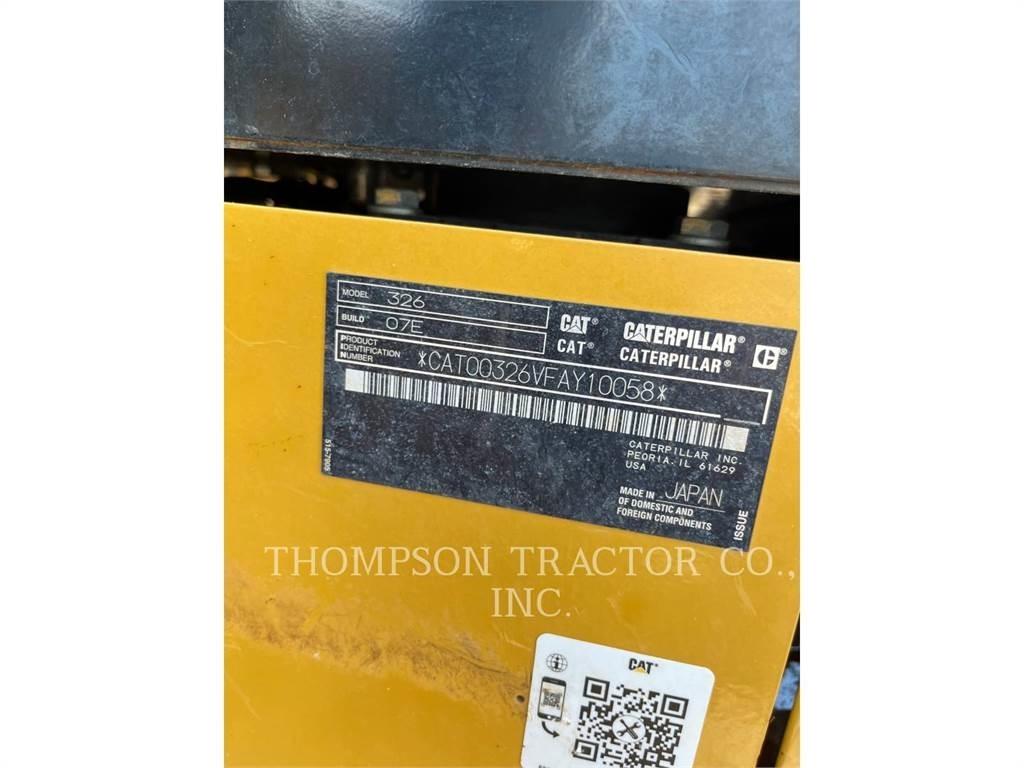 CAT 326 Εκσκαφείς με ερπύστριες