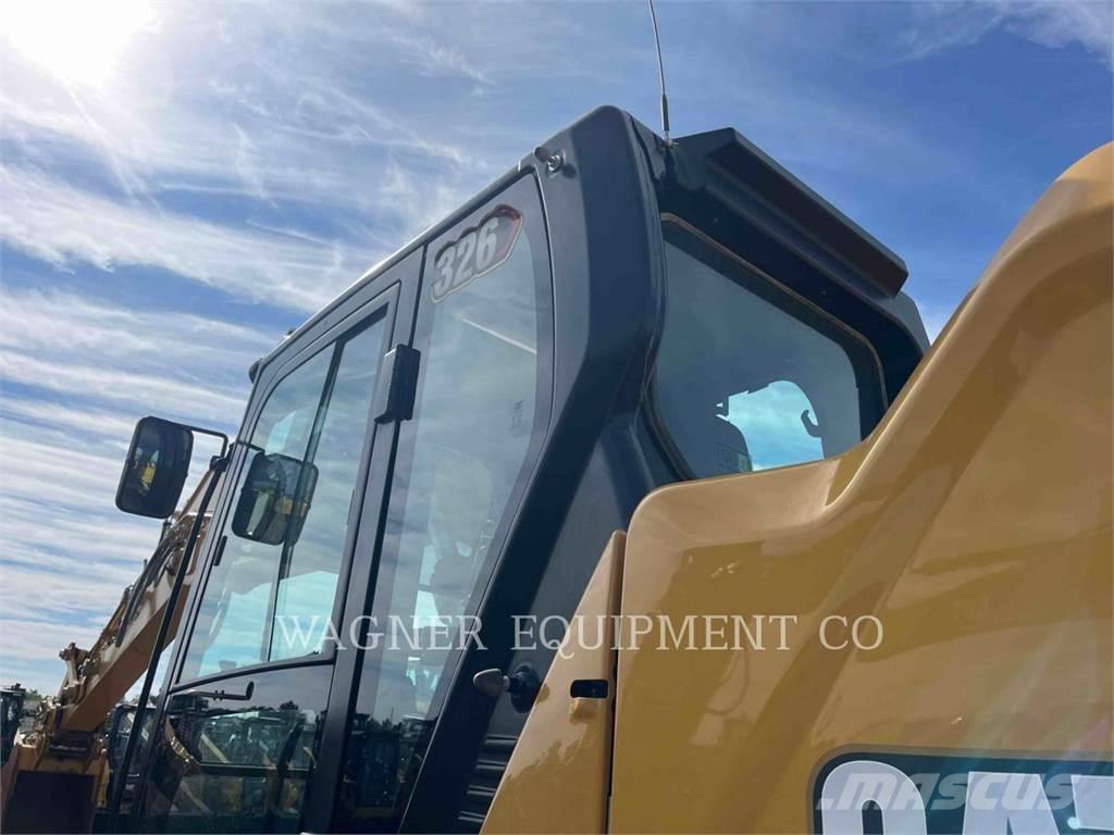 CAT 326 Εκσκαφείς με ερπύστριες