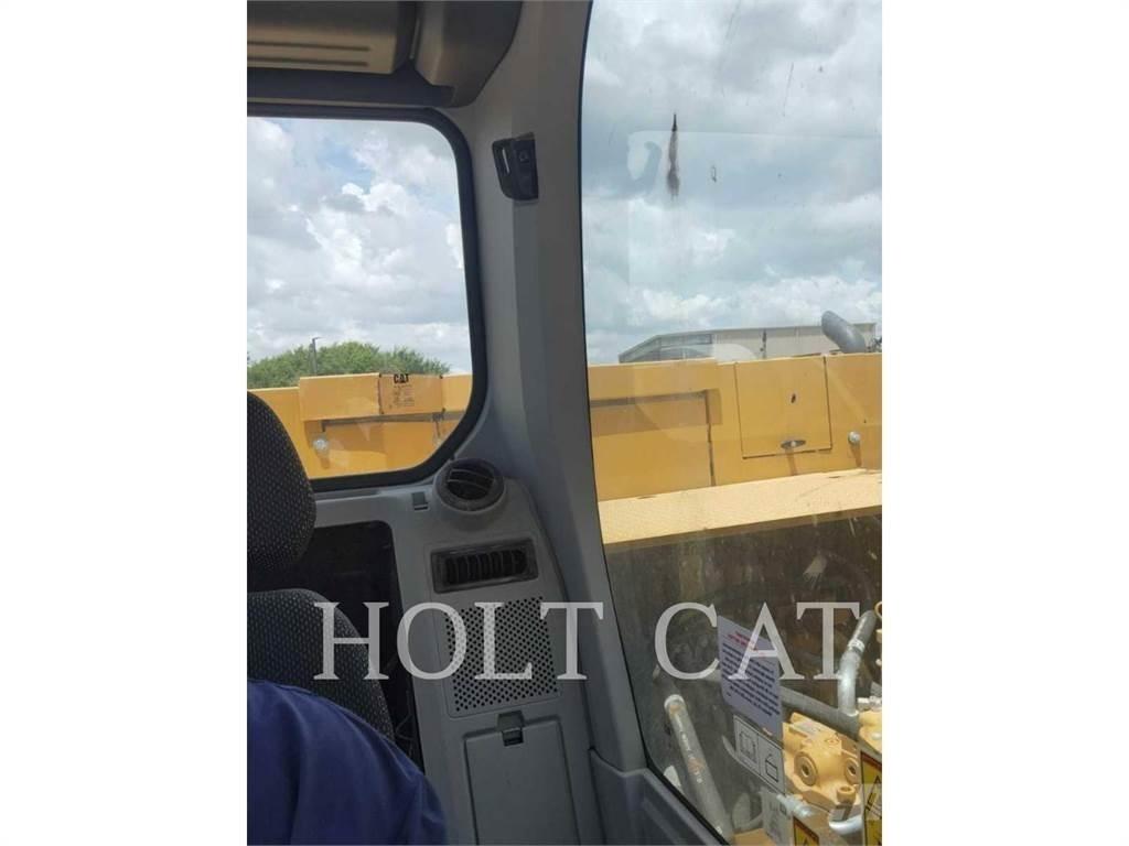 CAT 326 LRF Εκσκαφείς με ερπύστριες