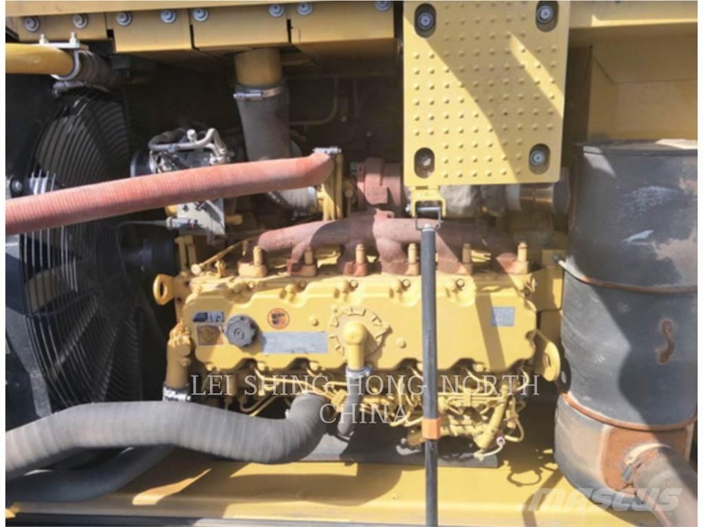 CAT 326D2L Εκσκαφείς με ερπύστριες