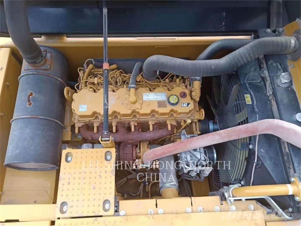 CAT 326D2L Εκσκαφείς με ερπύστριες