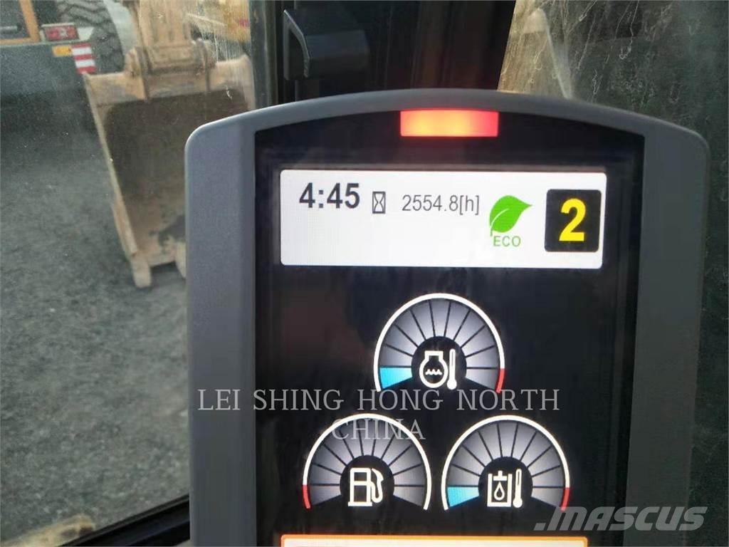 CAT 326D2L Εκσκαφείς με ερπύστριες