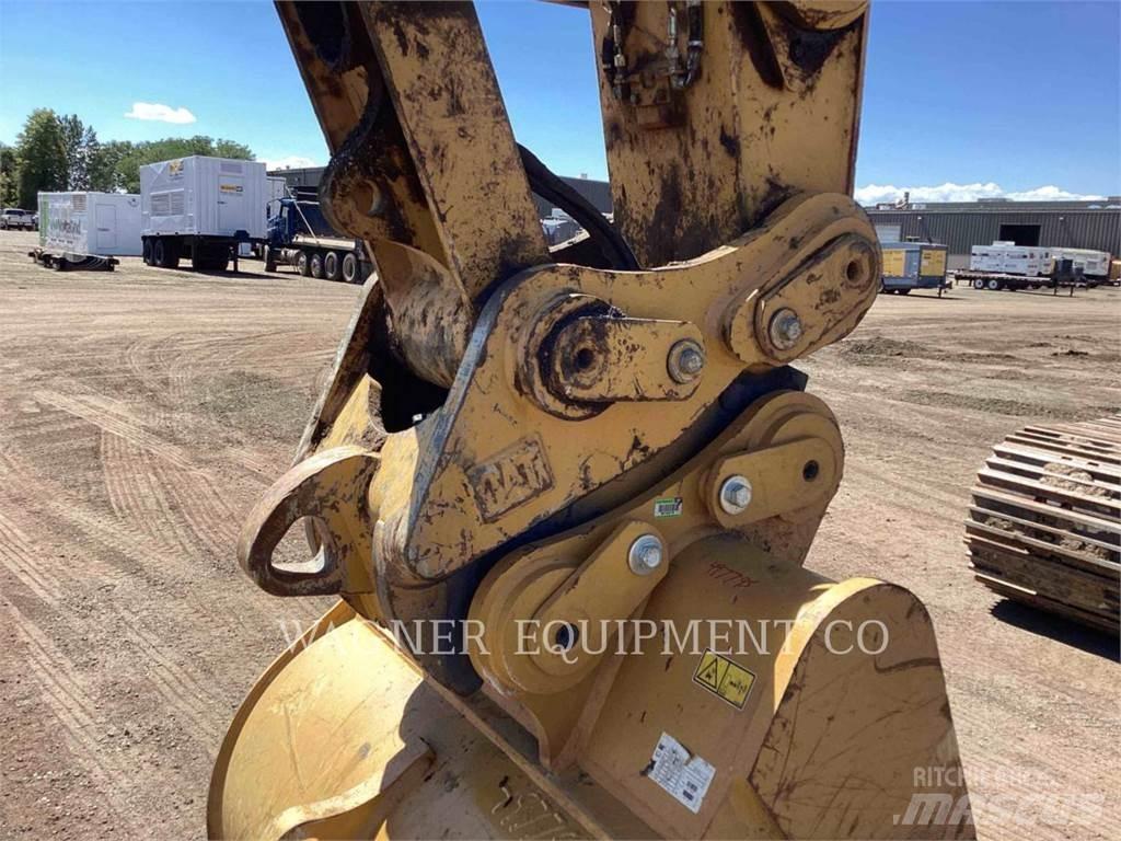 CAT 330 Εκσκαφείς με ερπύστριες