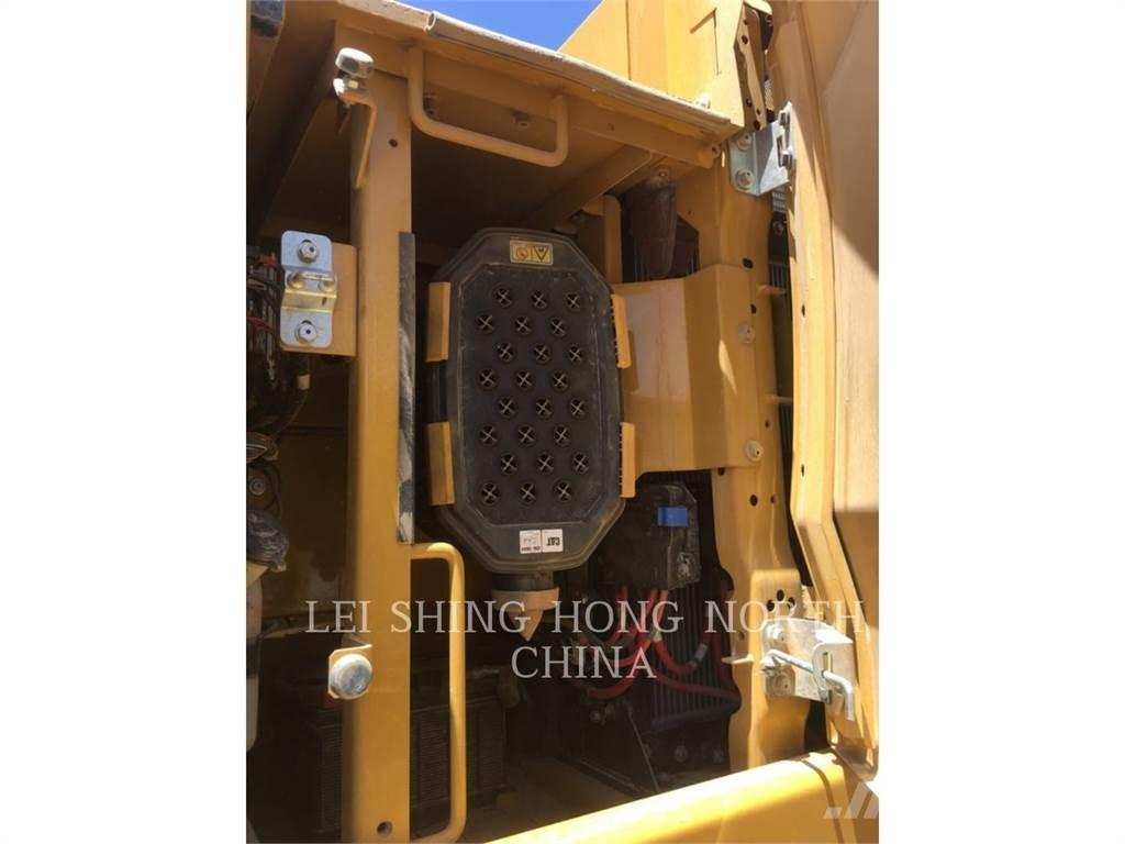 CAT 330-07 Εκσκαφείς με ερπύστριες