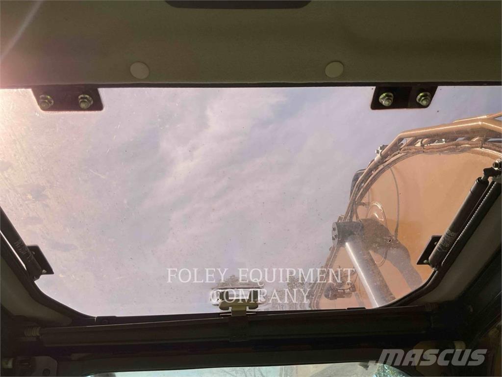 CAT 330-0710I Εκσκαφείς με ερπύστριες