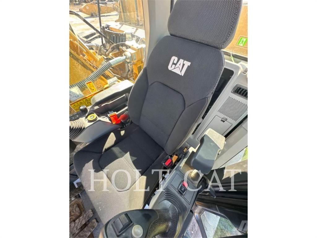 CAT 330 TC Εκσκαφείς με ερπύστριες