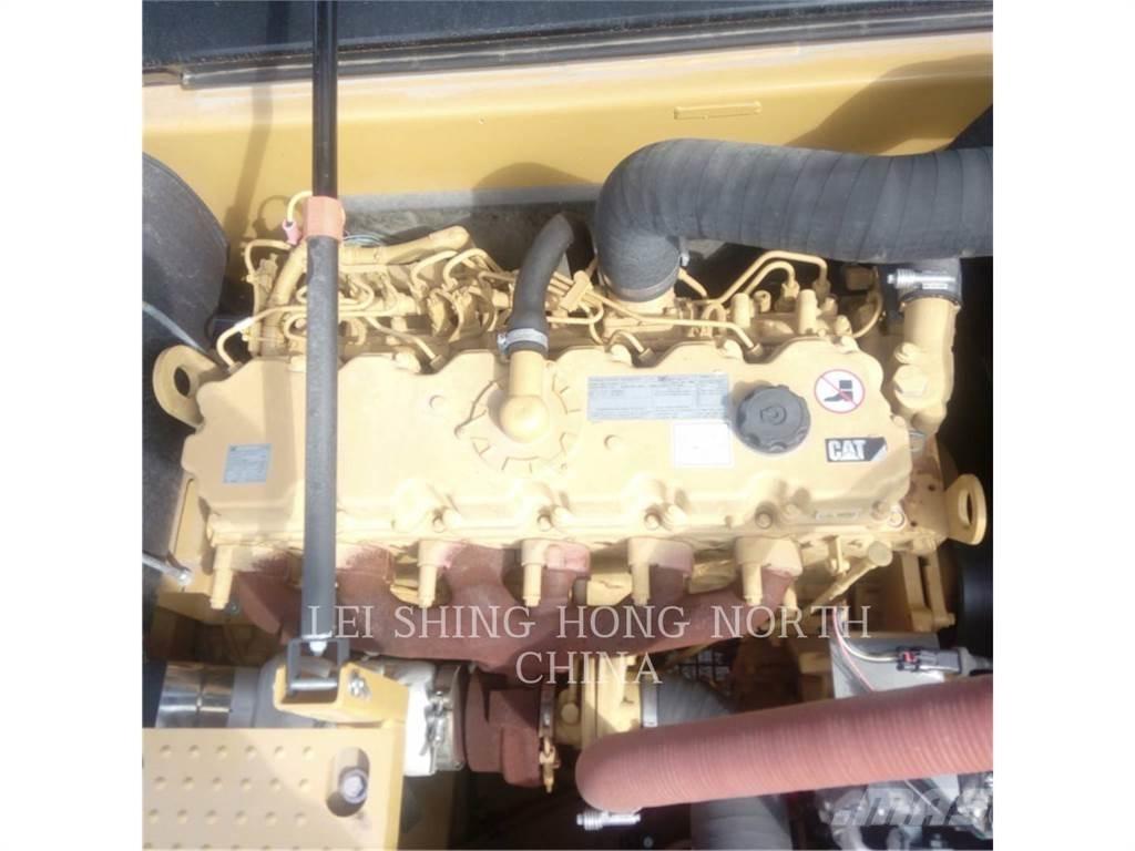 CAT 330D2L Εκσκαφείς με ερπύστριες