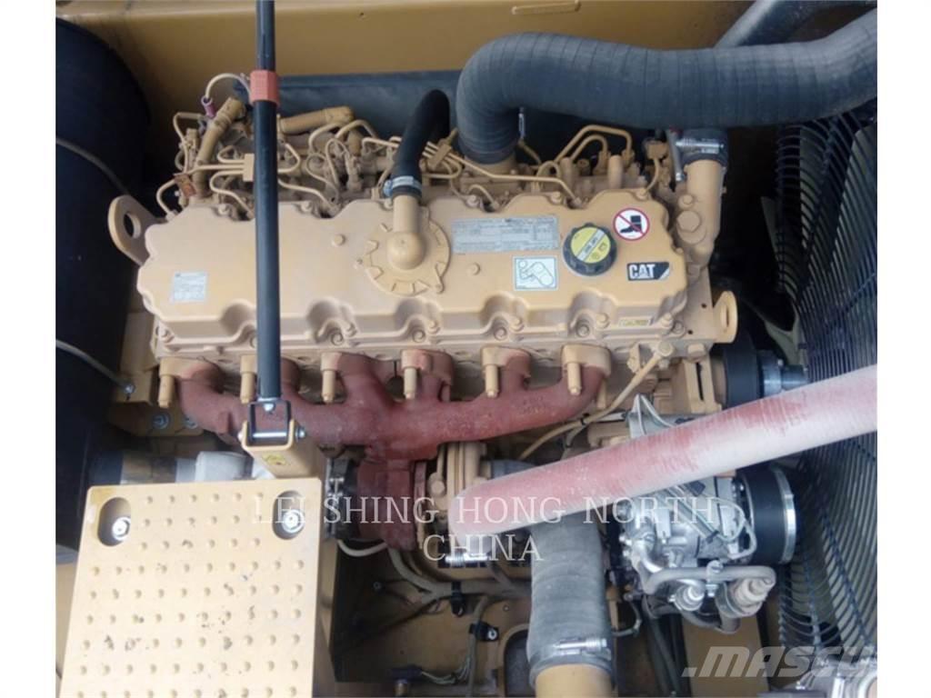 CAT 330D2L Εκσκαφείς με ερπύστριες