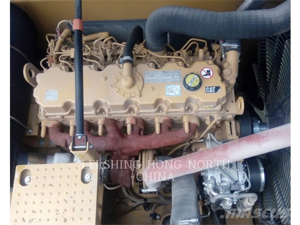 CAT 330D2L Εκσκαφείς με ερπύστριες