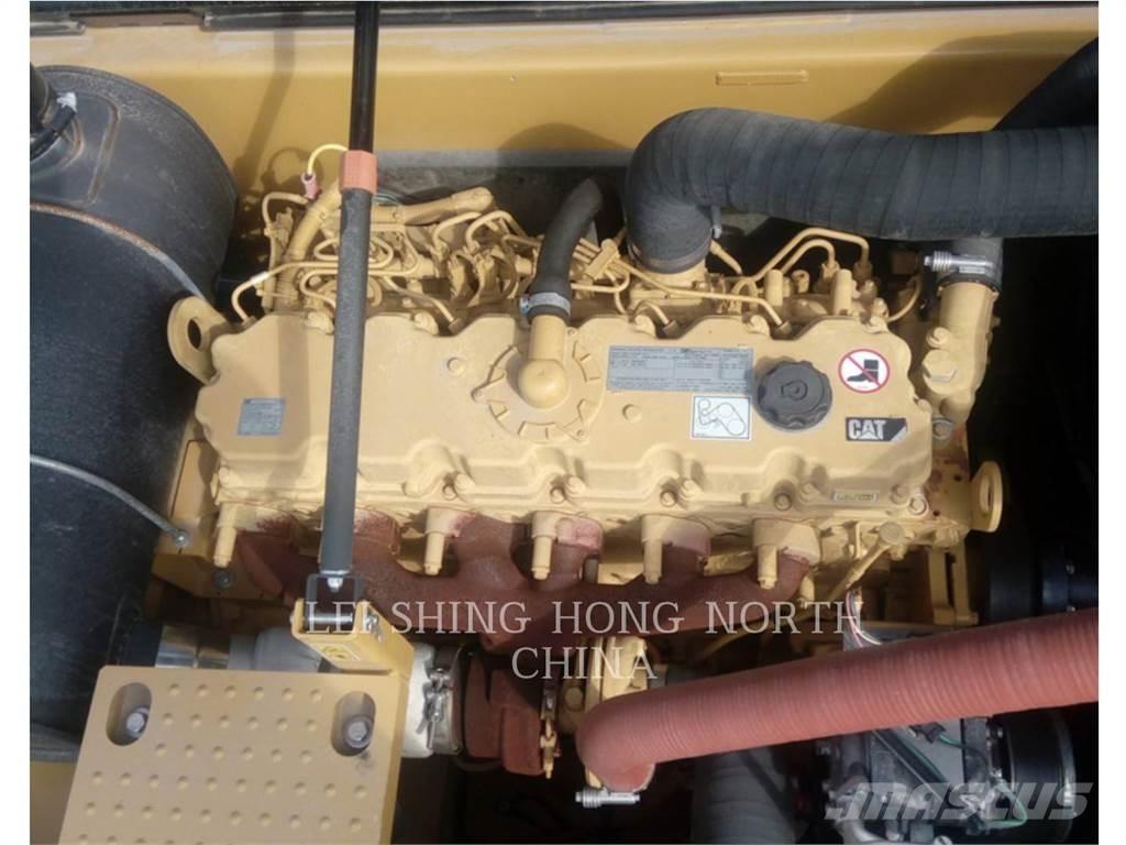 CAT 330D2L Εκσκαφείς με ερπύστριες