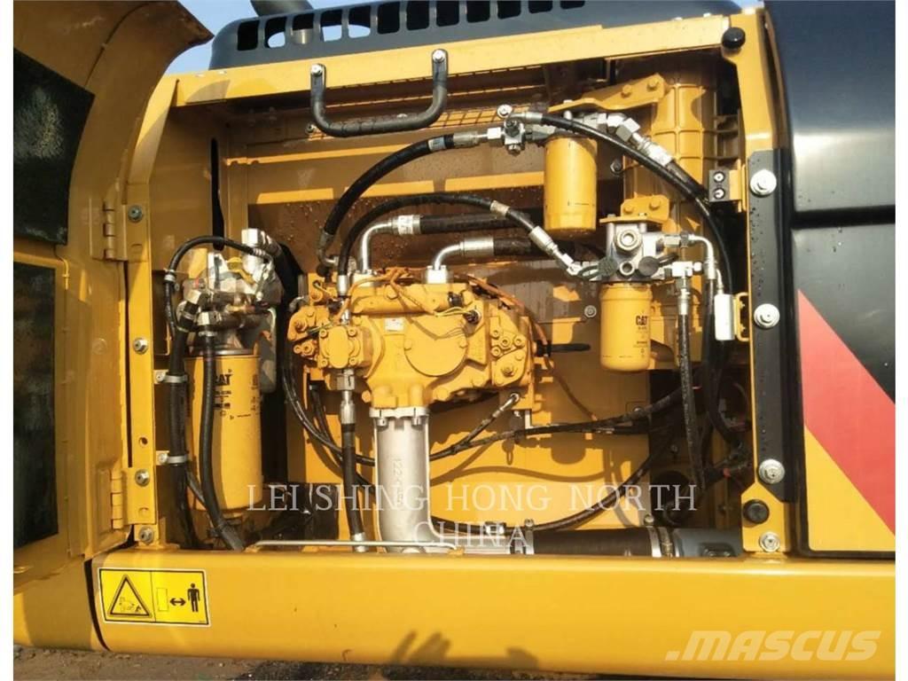CAT 330D2L Εκσκαφείς με ερπύστριες