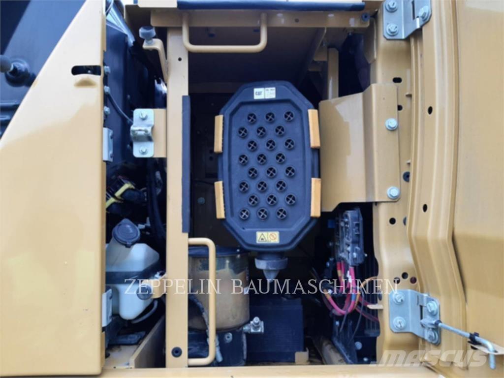 CAT 330GC Εκσκαφείς με ερπύστριες