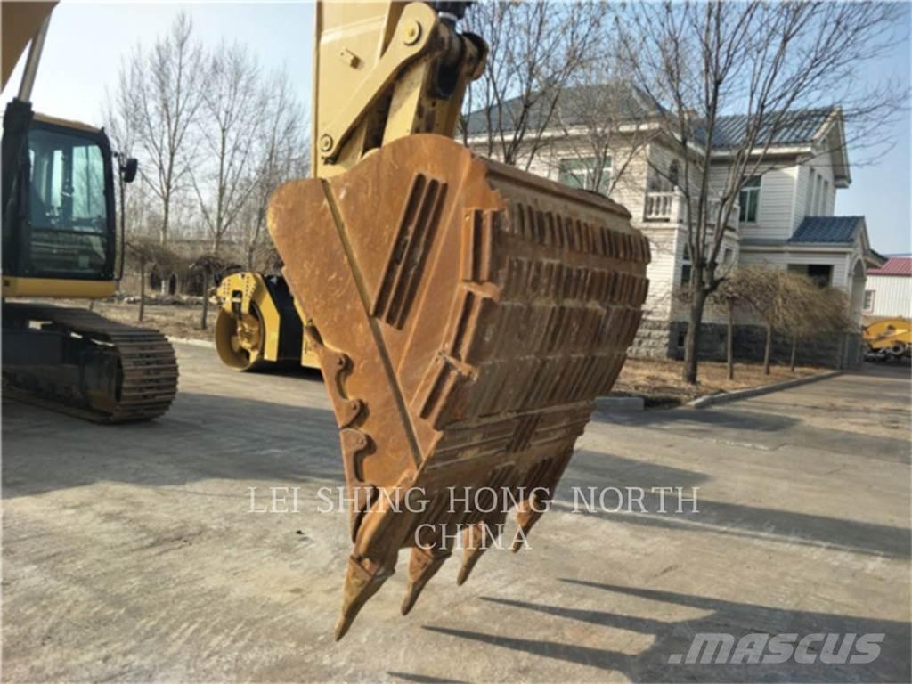 CAT 336D2 Εκσκαφείς με ερπύστριες