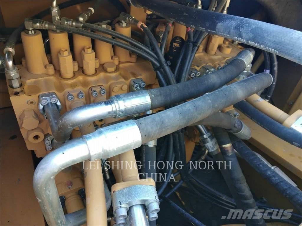 CAT 336D2 Εκσκαφείς με ερπύστριες