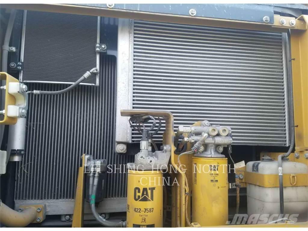 CAT 336D2 Εκσκαφείς με ερπύστριες