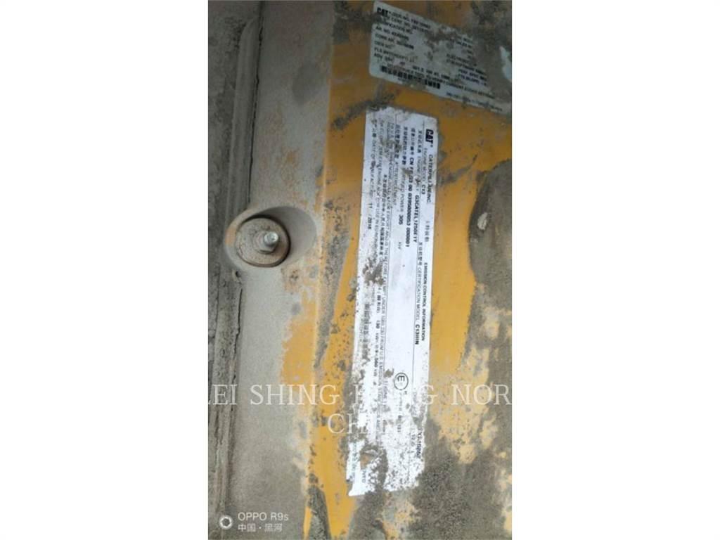 CAT 349D2 Εκσκαφείς με ερπύστριες