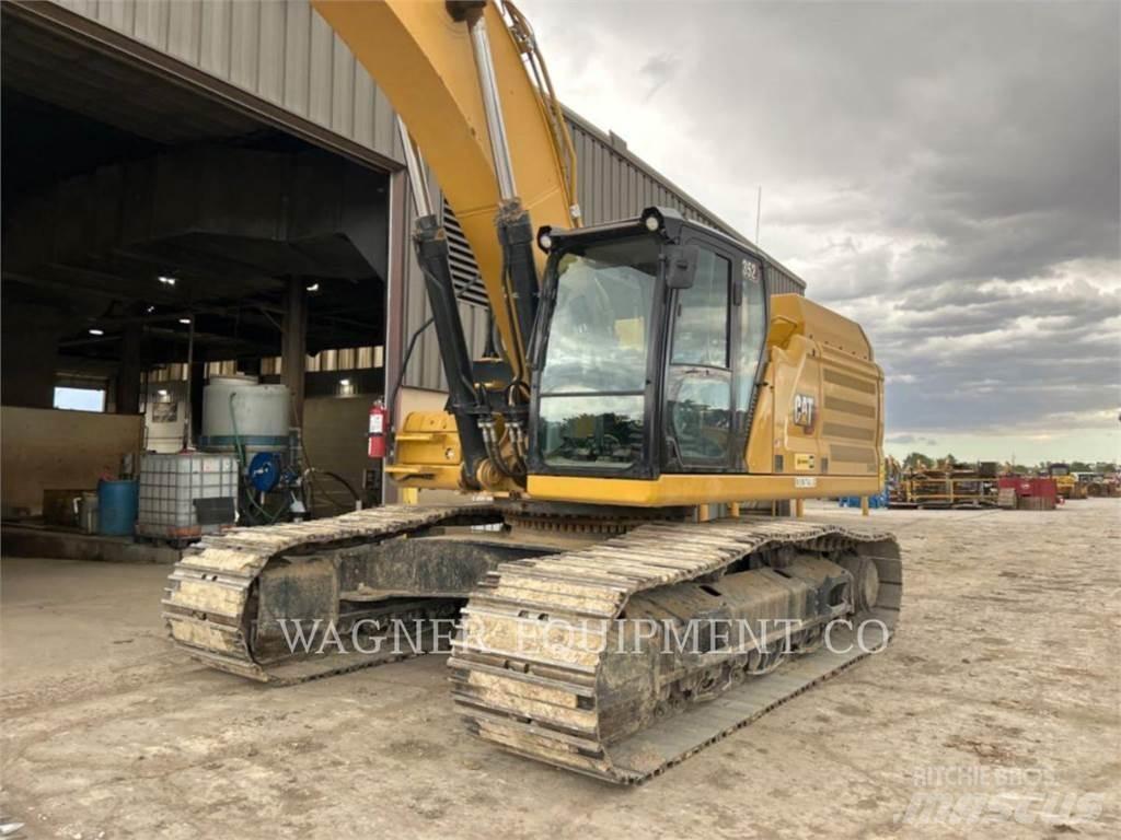 CAT 352 Εκσκαφείς με ερπύστριες