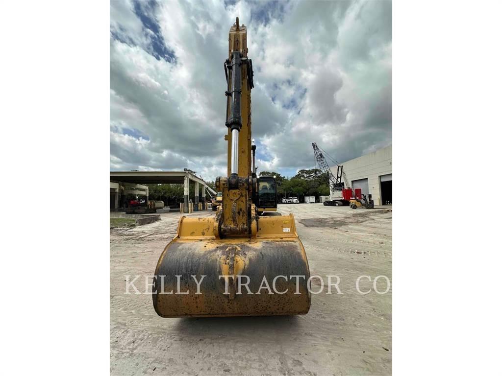CAT 352 Εκσκαφείς με ερπύστριες