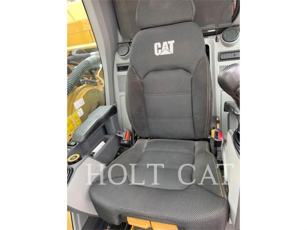 CAT 352 11 TC Εκσκαφείς με ερπύστριες