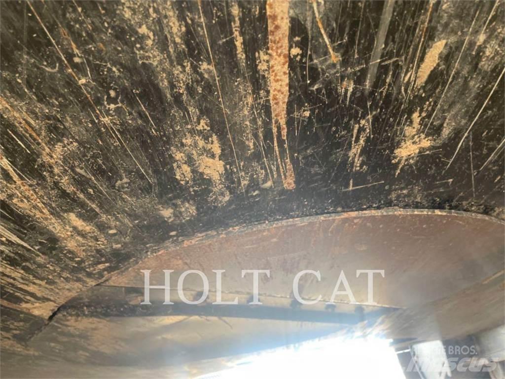 CAT 352 12 Εκσκαφείς με ερπύστριες