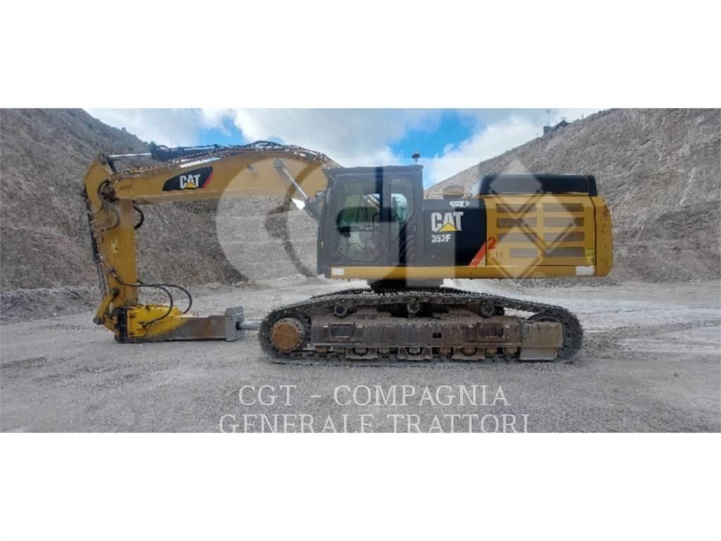 CAT 352F Εκσκαφείς με ερπύστριες