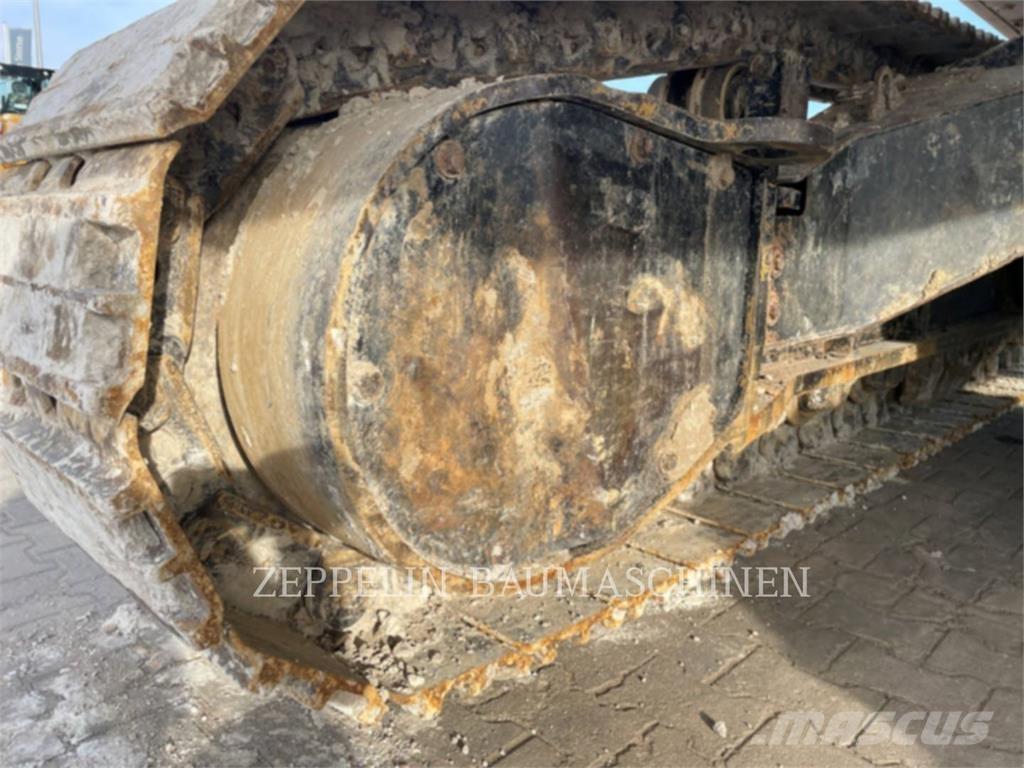 CAT 352FL Εκσκαφείς με ερπύστριες