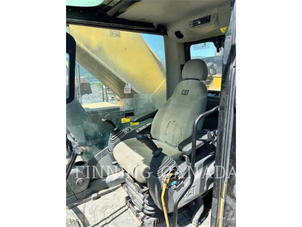 CAT 365C Εκσκαφείς με ερπύστριες