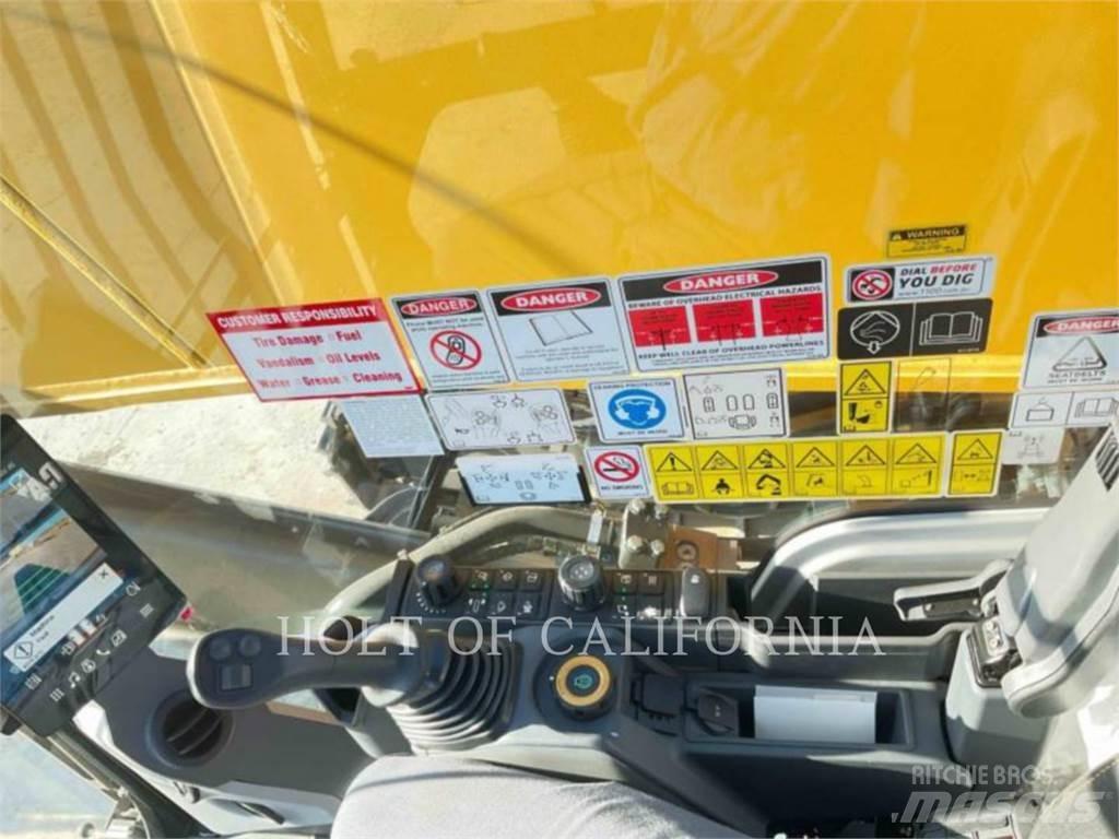 CAT 374 Εκσκαφείς με ερπύστριες