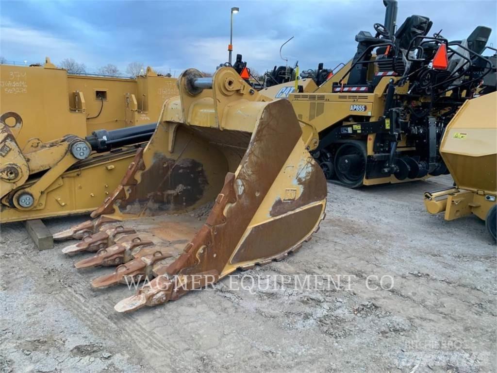 CAT 374 Εκσκαφείς με ερπύστριες